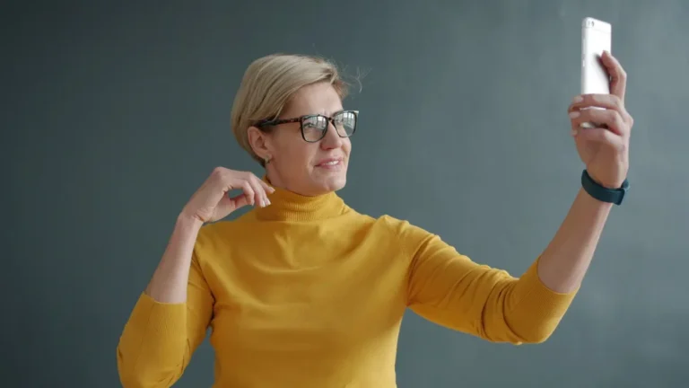 middle aged woman fashion portrait
